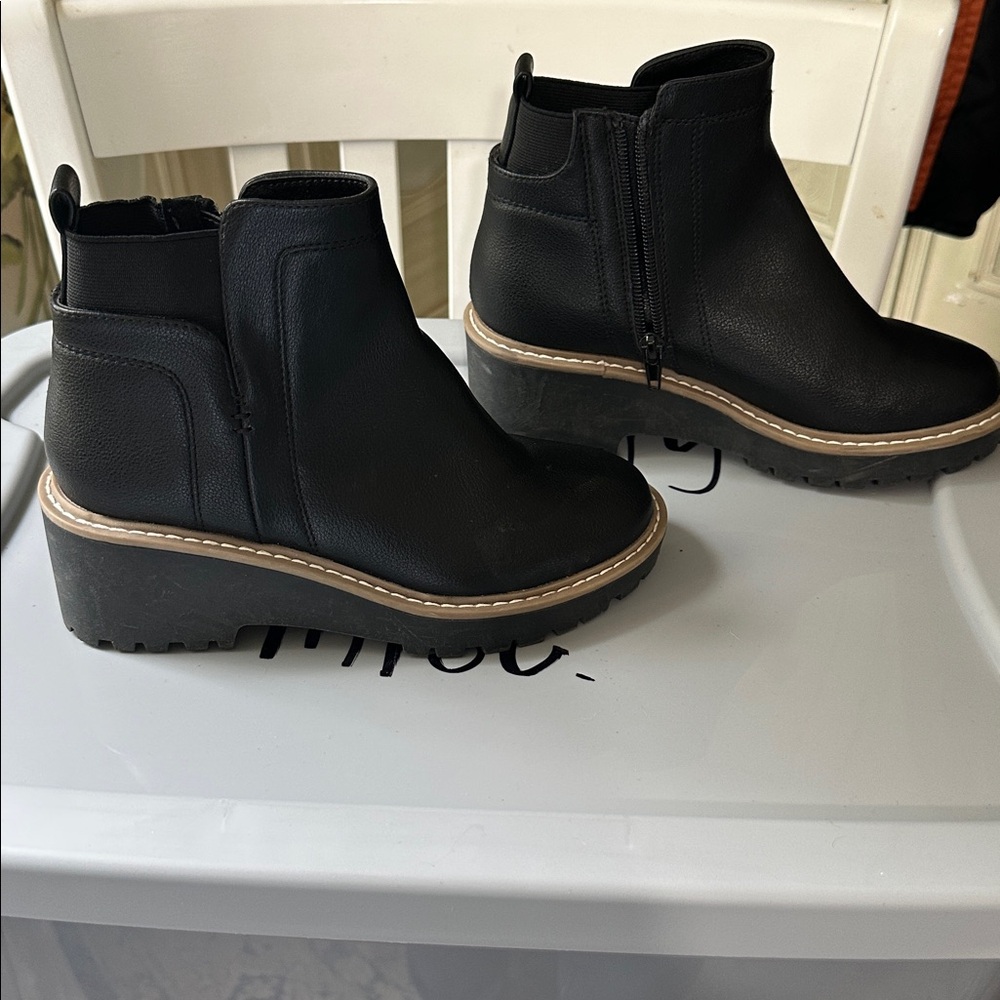 Black Ankle Boots